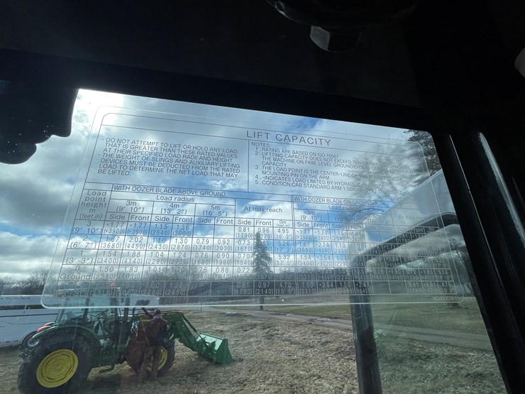 2020-deere-60g-image-45