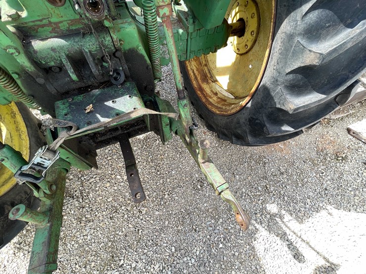 2010-john-deere-2010-image-21