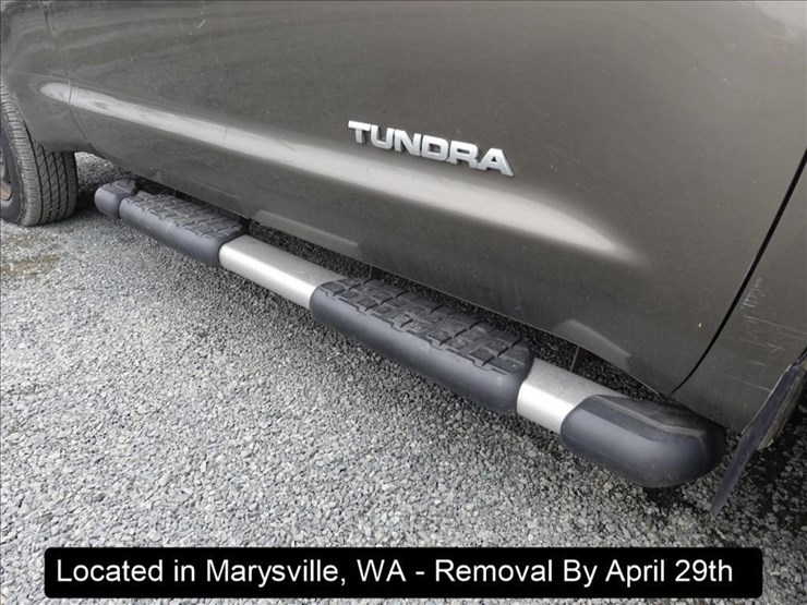 2010-toyota-tundra-image-21