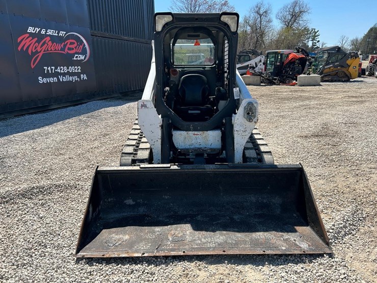 2020-bobcat-t595-image-7