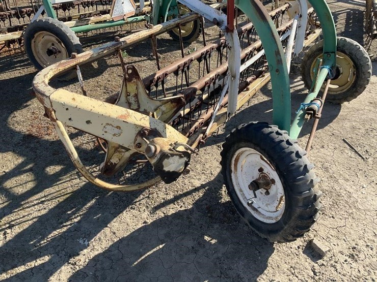 new-holland-260-image-14