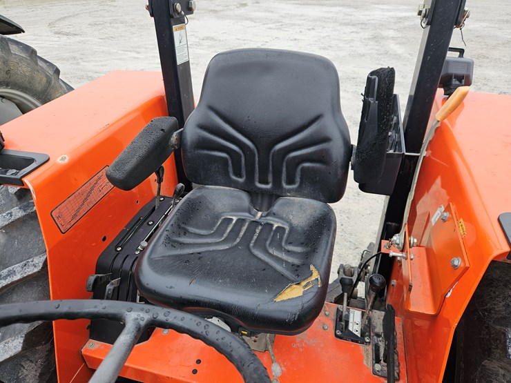 2002-agco-lt70-image-15