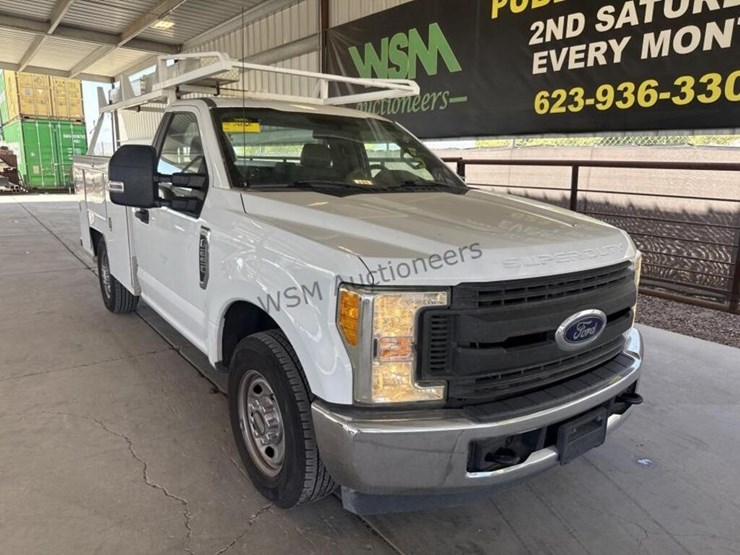 2017-ford-f250-image-2