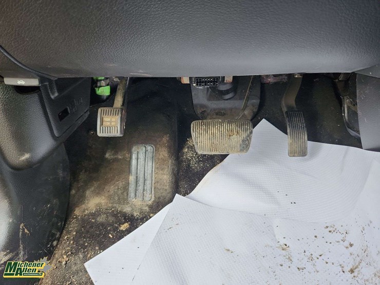 2010-ford-edge-sel-image-23