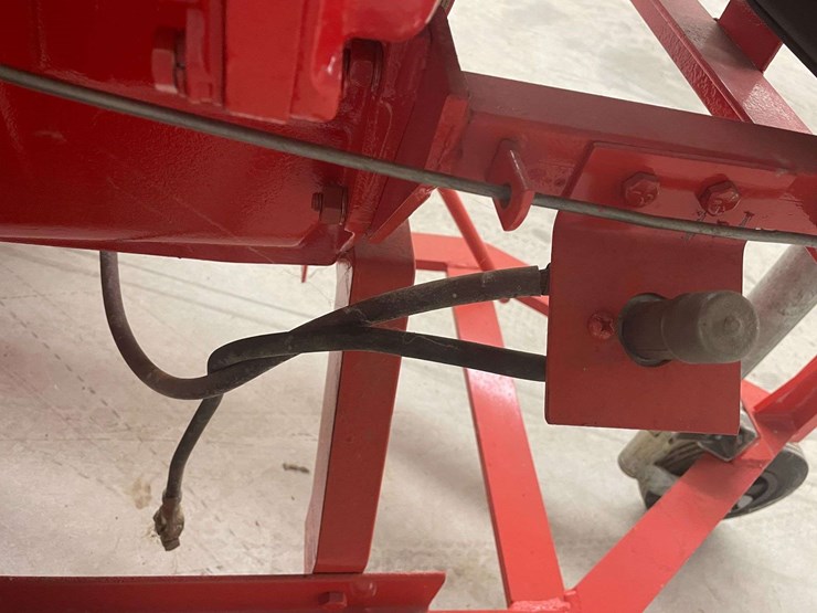 1950-ford-8n-image-35