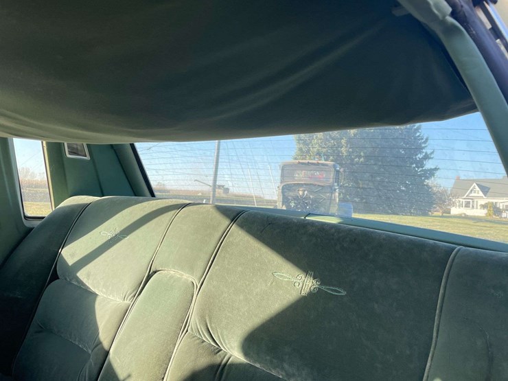 1980-lincoln-continental-town-car-image-34