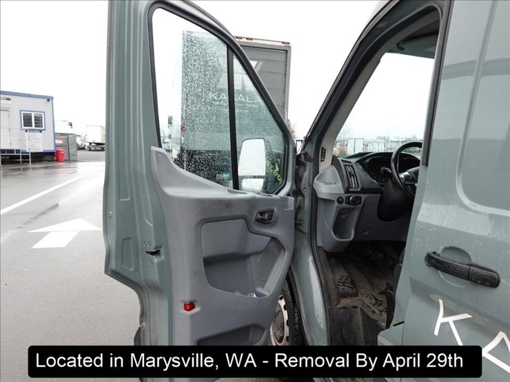 2017-ford-transit-image-21