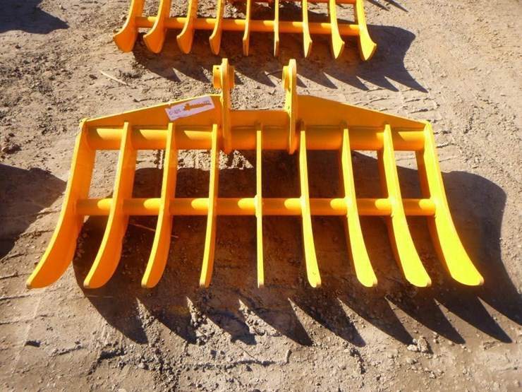 caterpillar-305-image-6