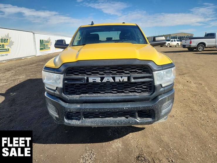 2019-dodge-2500-image-9
