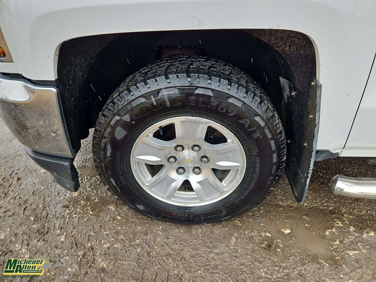 2018-chevrolet-silverado-1500-image-10