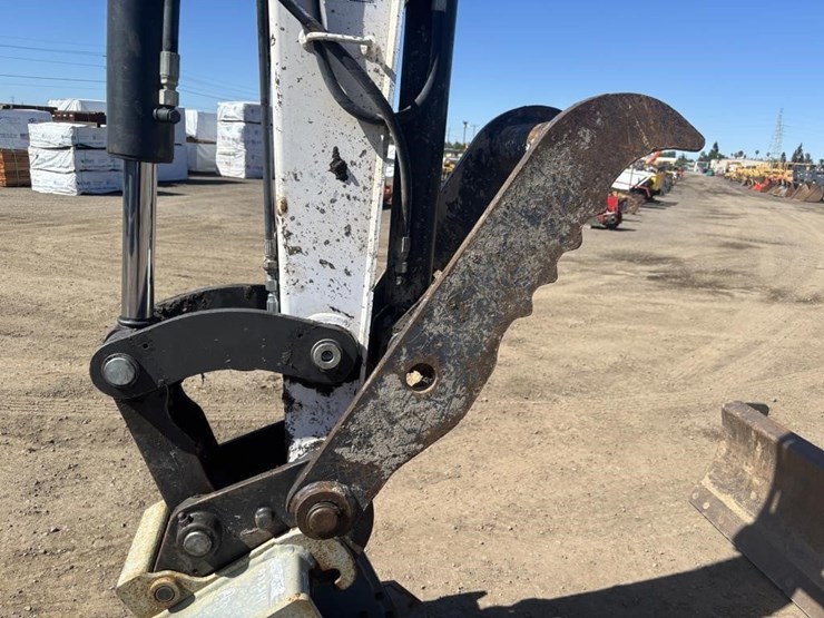 2019-bobcat-e50-image-17