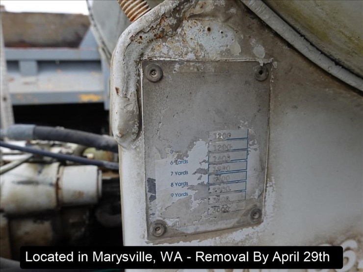 1996-mack-rd690s-image-5