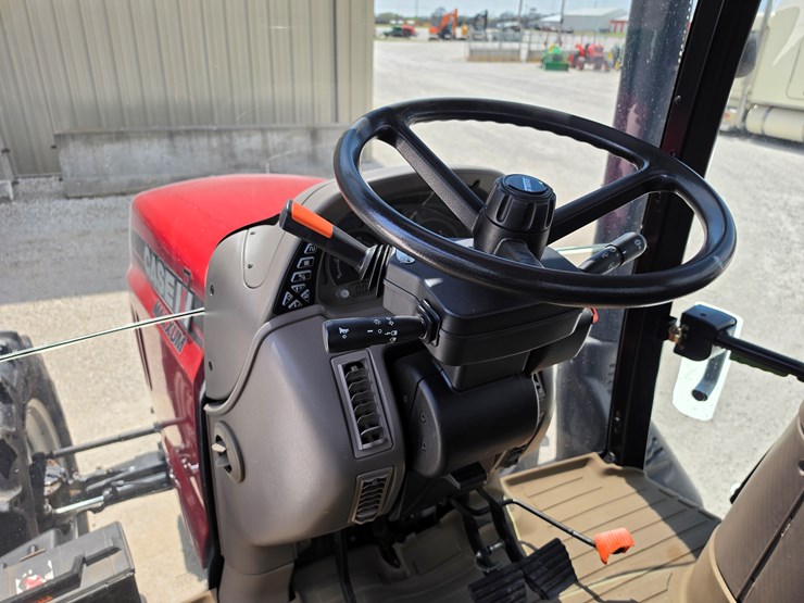 2014-case-ih-maxxum-125-image-16