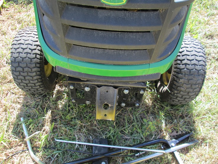 john-deere-d130-image-11