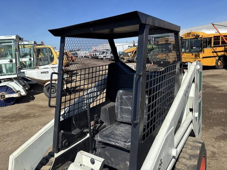 bobcat-643-image-18