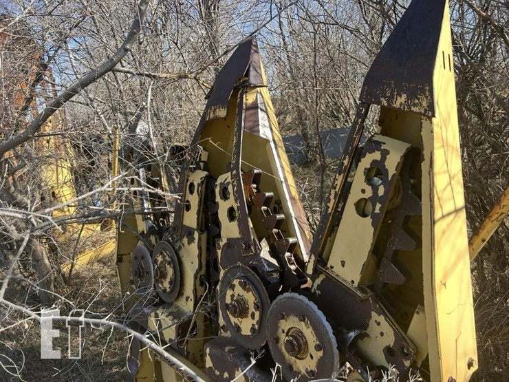 new-holland-900-image-10