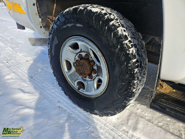 2006-gmc-sierra-2500hd-image-11