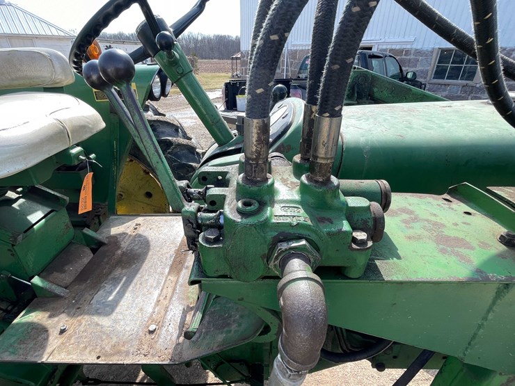 2010-john-deere-2010-image-29