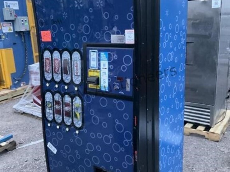 refrigerated-beverage-vending-machine-image-1