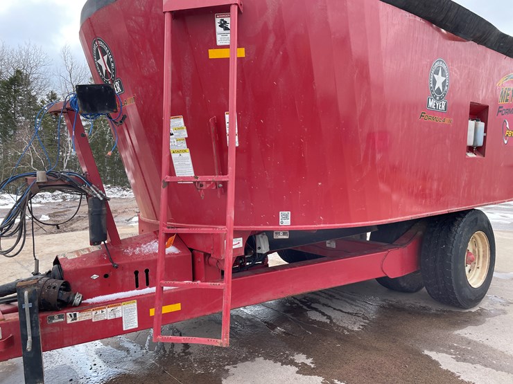 2021-meyer-f815-image-15