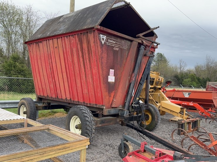 4200-united-farm-tools-4200-image-2