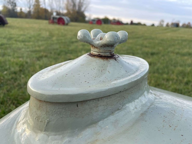 1917-experimental-fordson-tractor-(oldest-fordson-tractor-in-the-world)-image-52