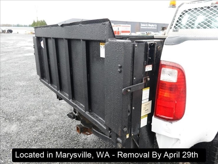 2010-ford-f350-image-30