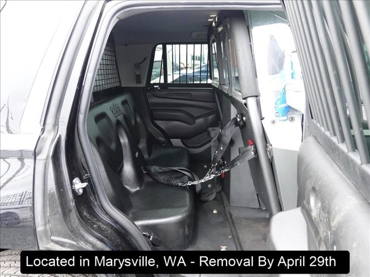 2017-chevrolet-tahoe-image-3