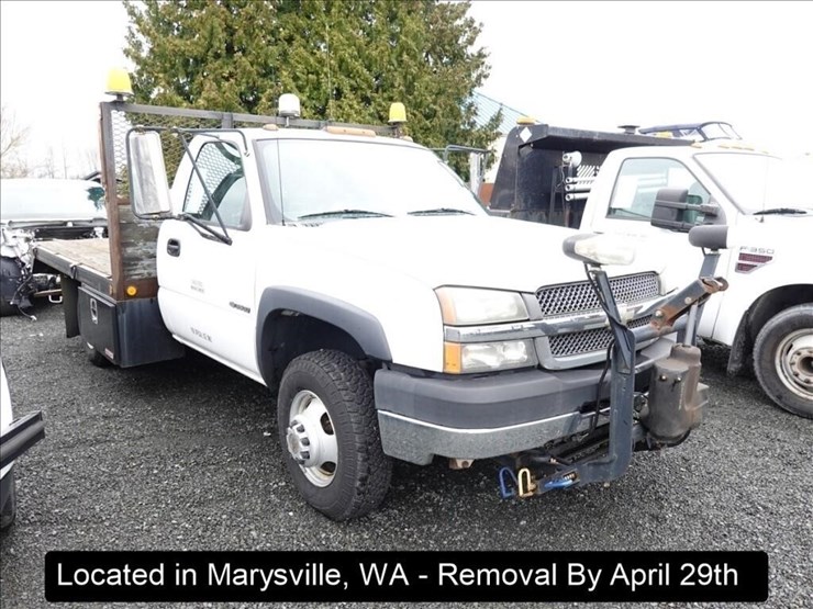 2004-chevrolet-3500-image-9