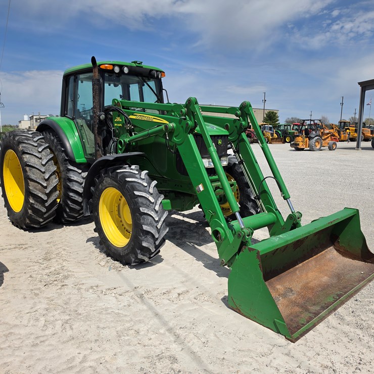 2006 JOHN DEERE 7520