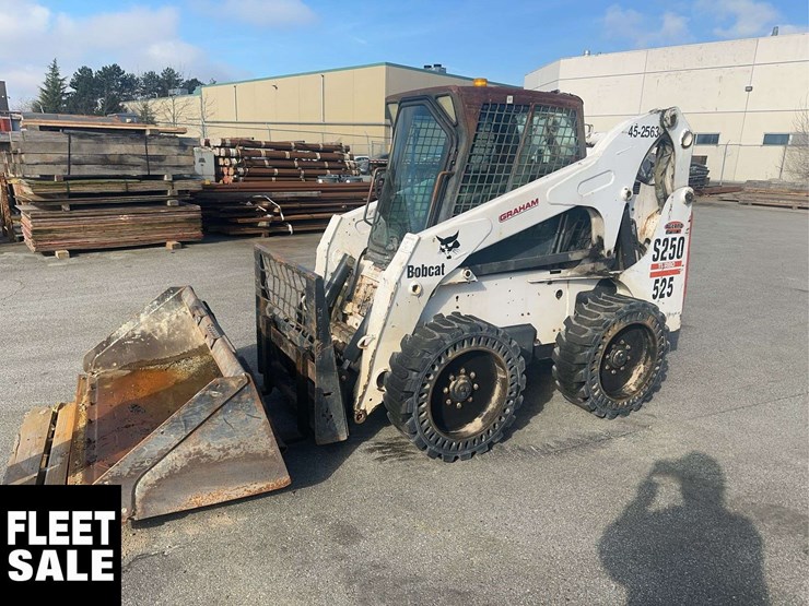 2012-bobcat-s250-image-1