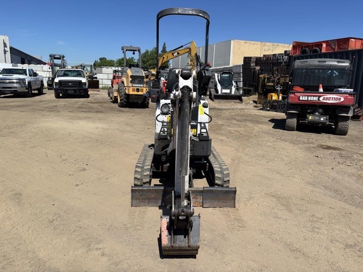 2020-bobcat-e10-image-6