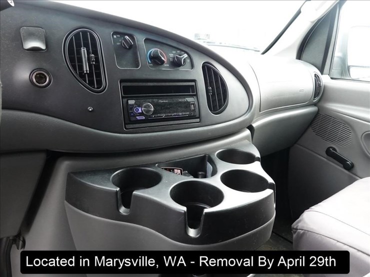 2006-ford-e250-image-2