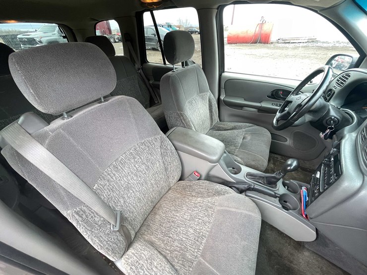 2003-chevrolet-trailblazer-image-48