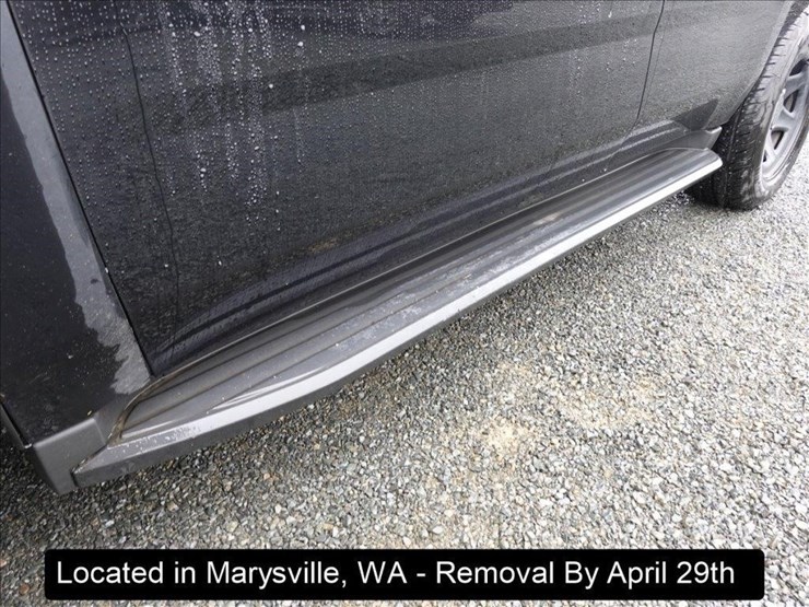 2016-chevrolet-tahoe-image-19