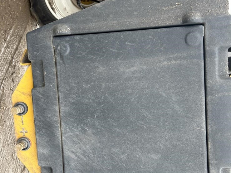 2009-ag-chem-rogator-ss1084-image-15