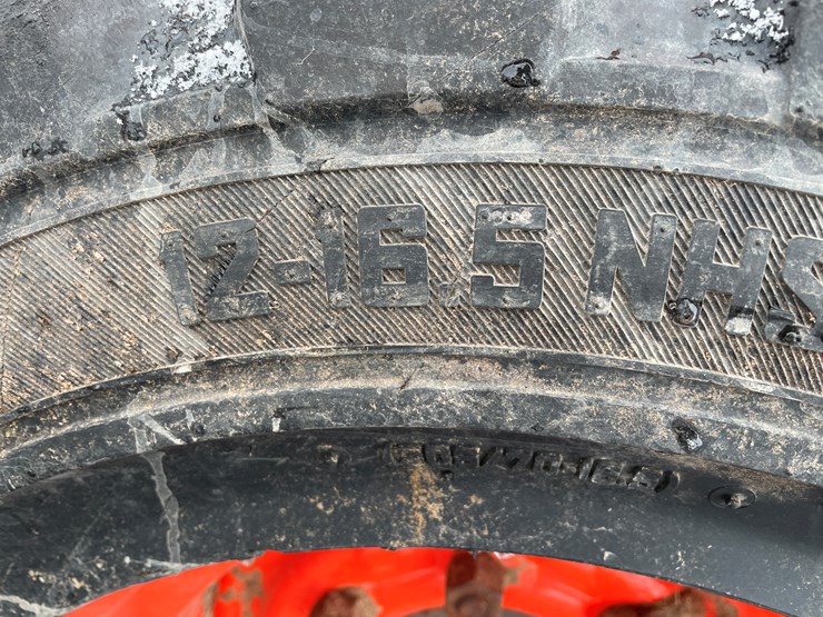 2022-kubota-ssv75-image-14