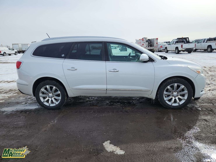 2017-buick-enclave-image-8