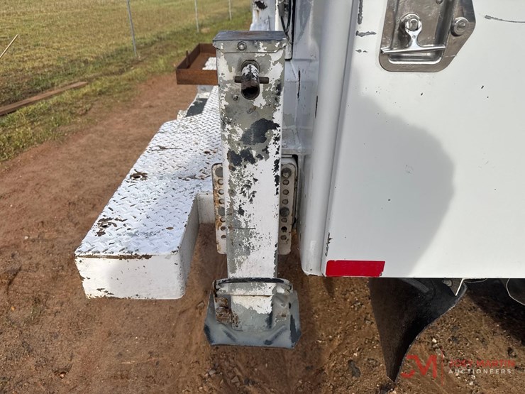 2014-ford-f450-image-21