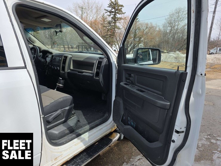 2010-dodge-ram-1500-image-27