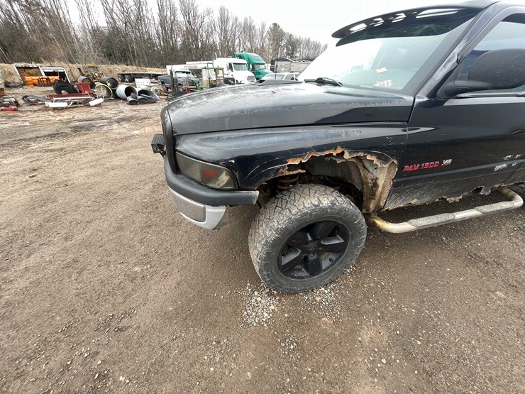 #204-•-1998-dodge-ram-truck-(has-wi-title)-(denmark,-wi)-image-9