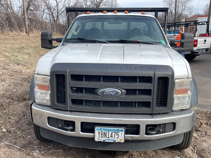 2009-ford-f550-image-2