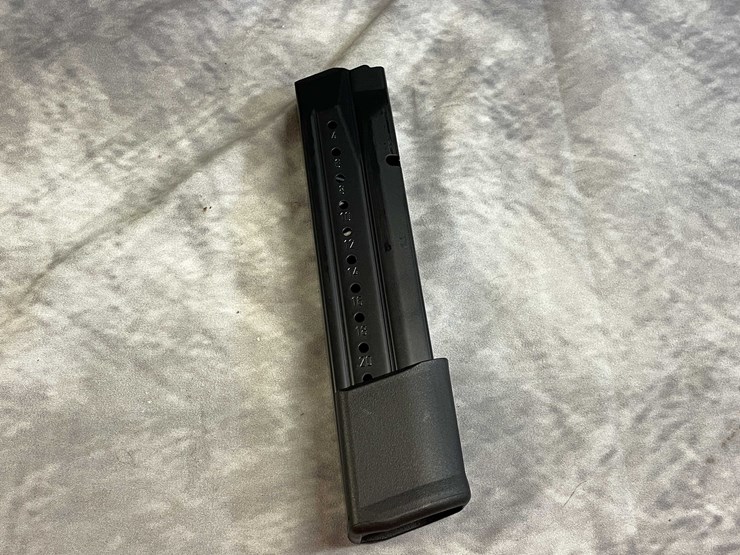 #10065-•-smith-&-wesson-respomse,-9mm-luger-semi-auto-rifle,-sn:-rsp9929-image-15