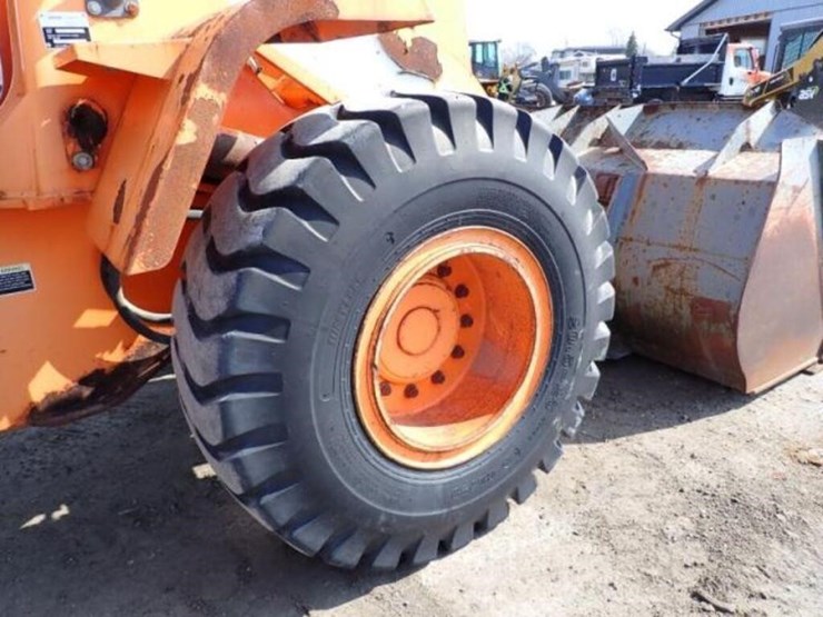 2010-doosan-dl250-image-49