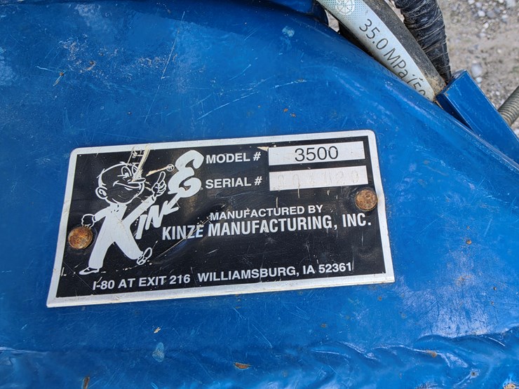 2010-kinze-3500-image-5