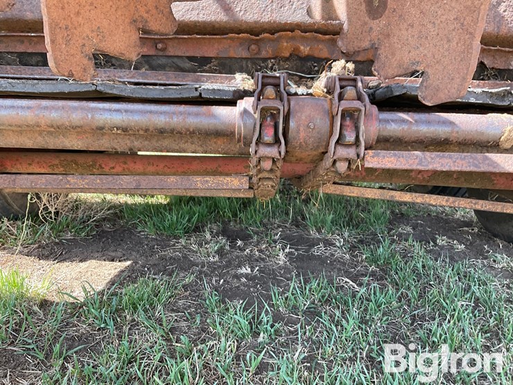 new-holland-195-image-17