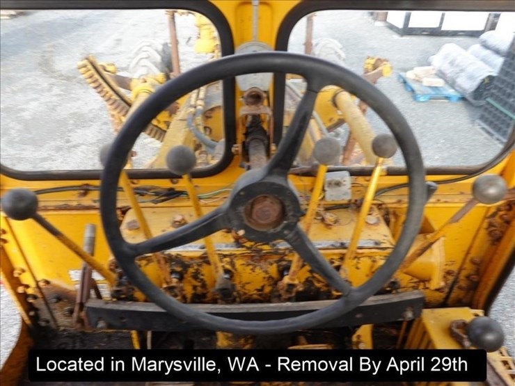 1965-caterpillar-120-image-14