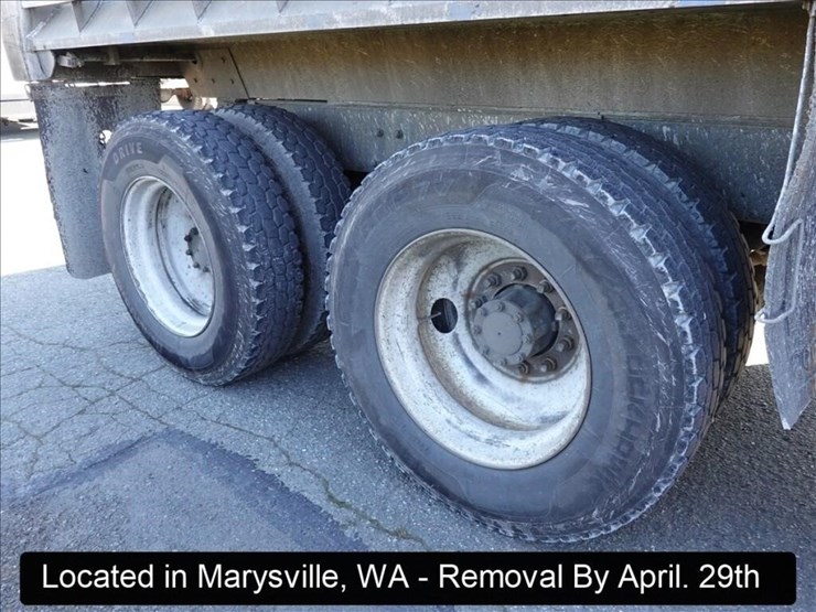 1995-mack-rd688s-image-7