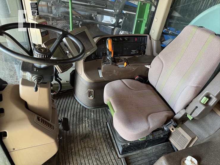 2005-john-deere-4720-image-55