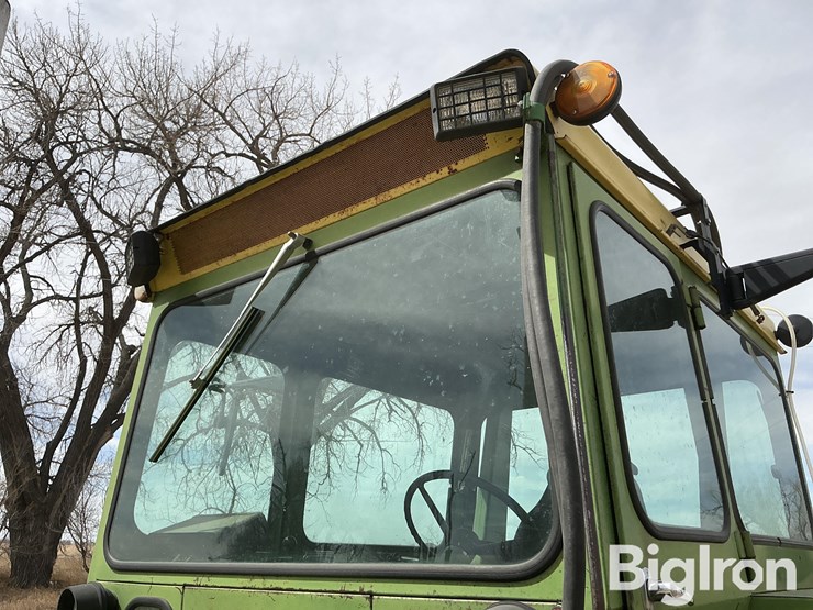 1972-john-deere-4320-image-12